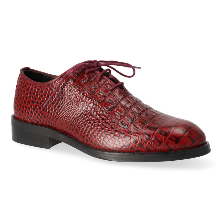 Bordeaux leather shoes