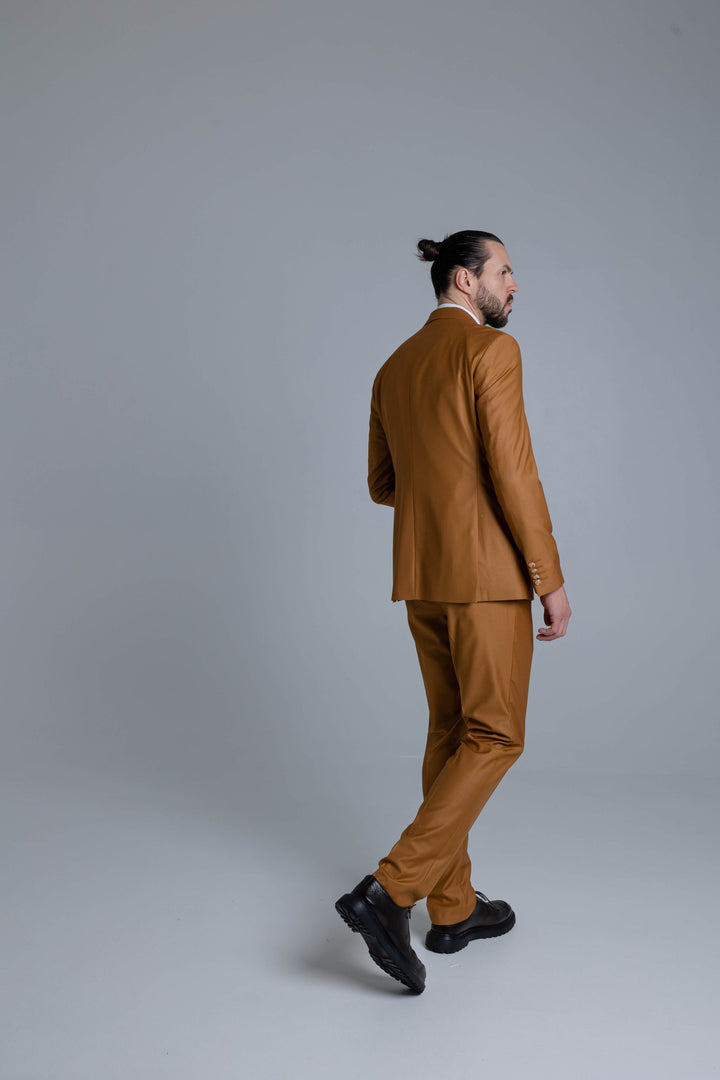 Light brown two-piece suit with double-breasted jacket