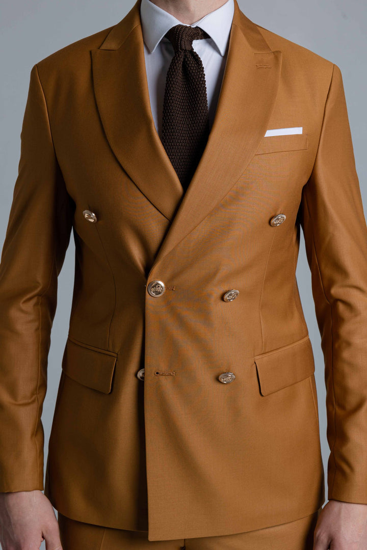Light brown two-piece suit with double-breasted jacket
