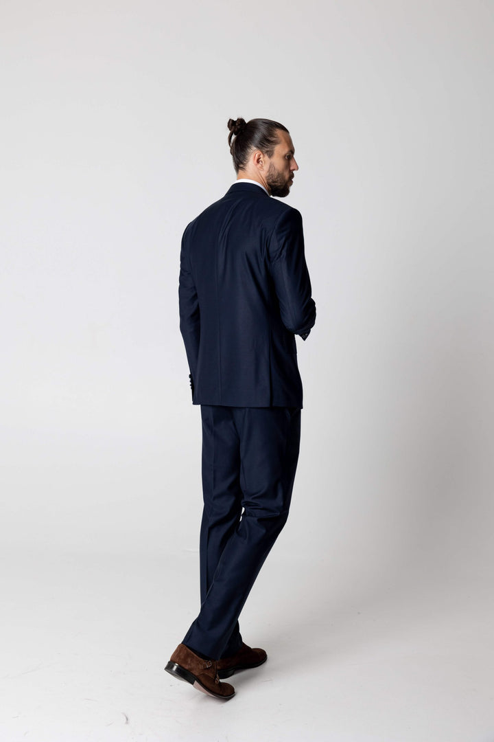 Two-piece navy blue suit with double-breasted jacket