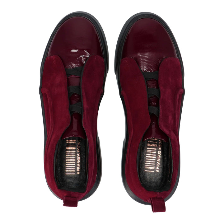 Bordeaux leather sports shoes
