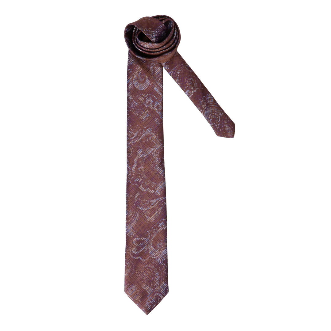 Brown tie with pattern