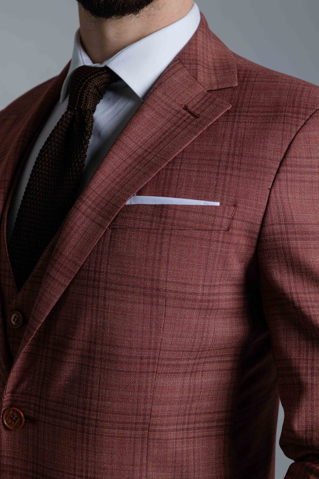 Three-piece suit with double-sided waistcoat